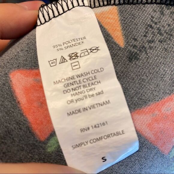 LuLaRoe Maxi Skirt Tropical Black Ice Cream Pineapple Watermelon Small - Picture 4 of 4